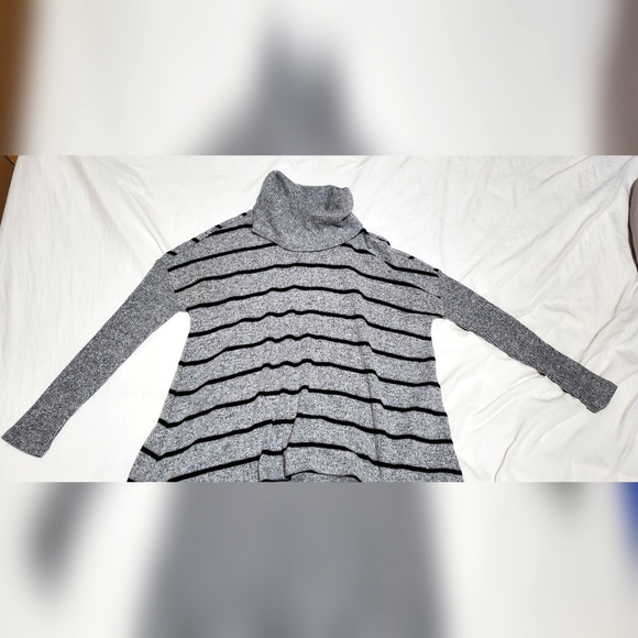 Blue Notes Grey stripped sweater - Picture 1 of 5